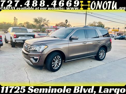 Used 2018 Ford Expedition Limited w/ Equipment Group 301A RWD image 3