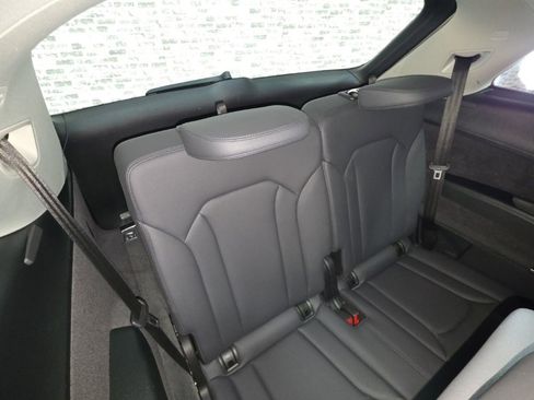 Used 2024 Audi Q7 2.0T Premium Plus image 12