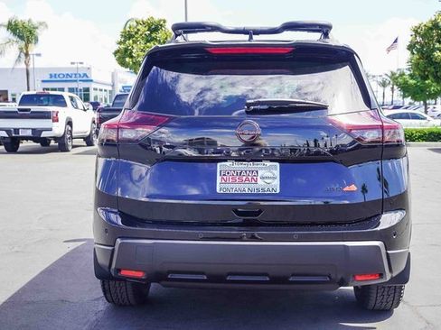 New 2026 Nissan Rogue SV image 6