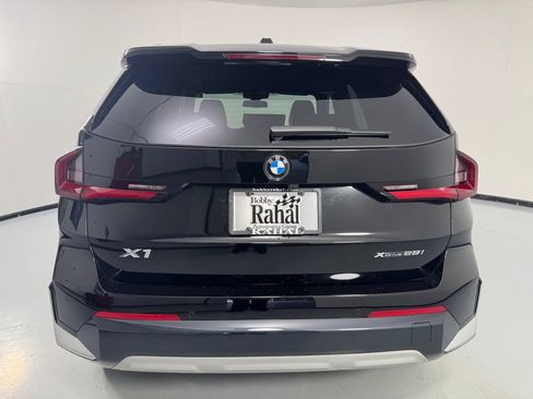 Used 2024 BMW X1 xDrive28i w/ Premium Package AWD/4WD image 6