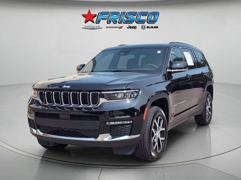 Used 2025 Jeep Grand Cherokee L Limited AWD/4WD image 3