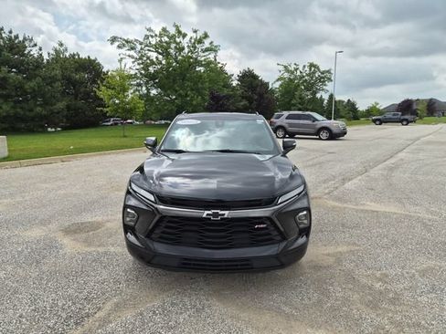 Used 2024 Chevrolet Blazer RS w/ LPO, Floor Liner Package FWD image 2