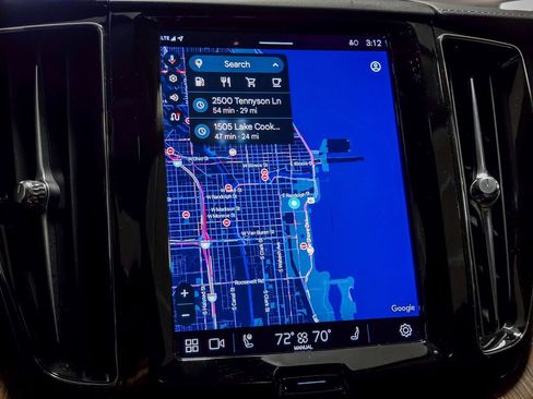 Used 2023 Volvo XC60 B5 Ultimate w/ Climate Package image 29