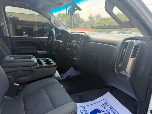 Used 2018 Chevrolet Silverado 2500 LT AWD/4WD image 12