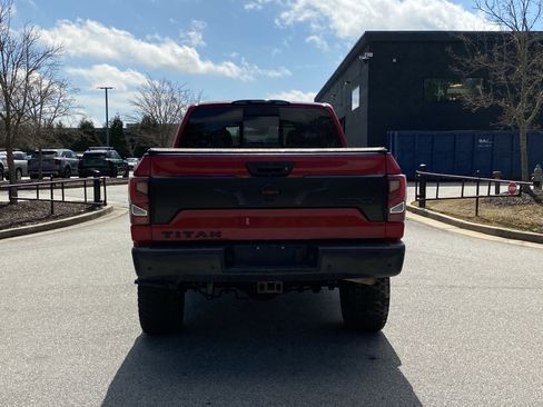 Used 2020 Nissan Titan PRO-4X image 16