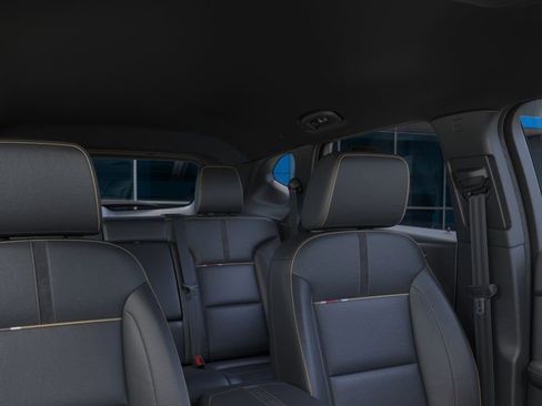 New 2025 Chevrolet Blazer Premier w/ Enhanced Convenience Package image 24