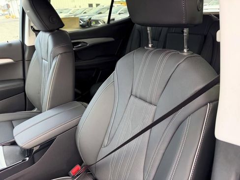 New 2026 Buick Envision Avenir image 14