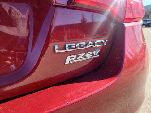 Used 2017 Subaru Legacy 2.5i Premium w/ Moonroof Package image 30