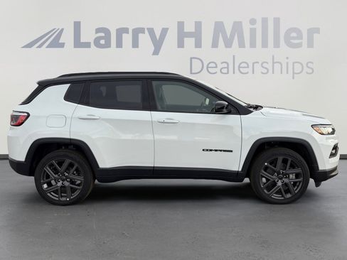 New 2026 Jeep Compass Limited image 7