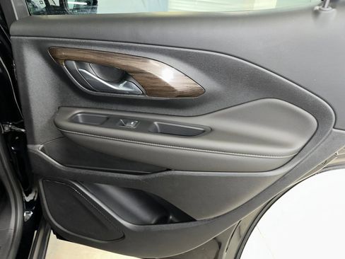 Used 2020 GMC Terrain Denali w/ Denali Premium Package image 32