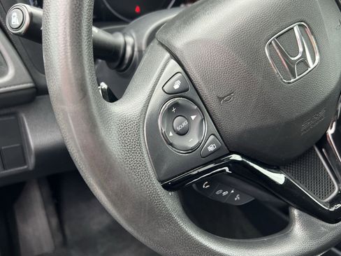 Used 2022 Honda HR-V EX image 35