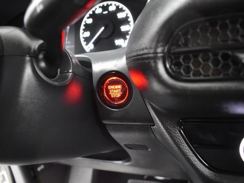 Used 2025 Honda HR-V LX image 22