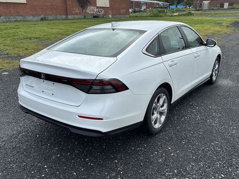 Used 2026 Honda Accord LX image 8
