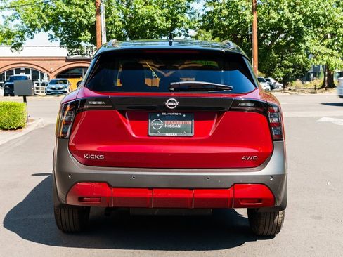 New 2025 Nissan Kicks SV w/ SV Premium Package image 5