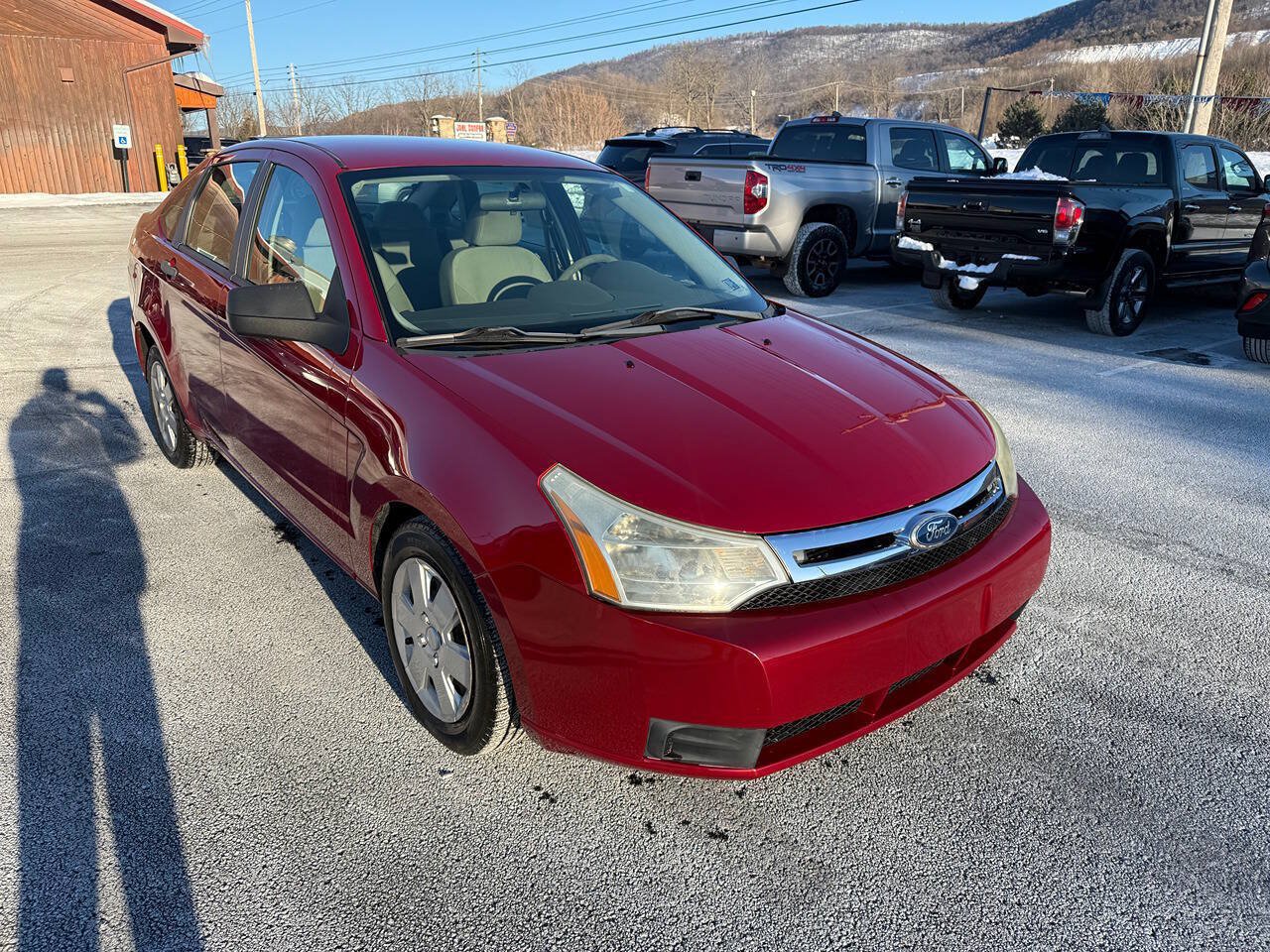 Used 2011 Ford Focus S FWD image 1