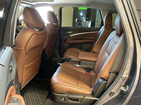 Certified 2020 Acura MDX SH-AWD w/ Advance Package image 24