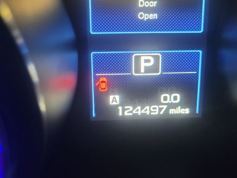 Used 2016 Subaru Outback 2.5i Premium image 16