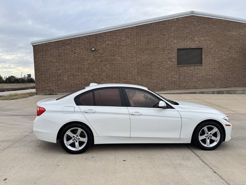 Used 2014 BMW 320i Sedan image 5