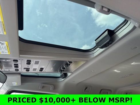 Used 2024 INEOS Grenadier Fieldmaster Edition image 22