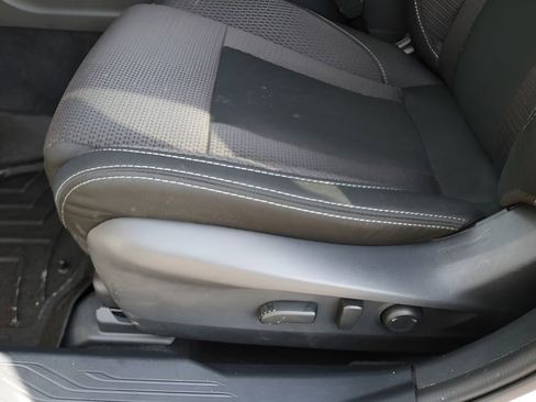 Used 2024 Subaru Outback Premium AWD/4WD image 14