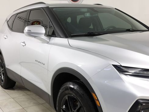 Used 2021 Chevrolet Blazer LT FWD image 38