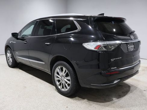 Used 2023 Buick Enclave Avenir w/ Avenir Technology Package image 4