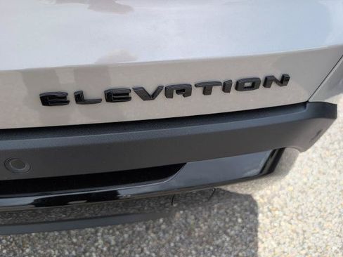 New 2026 GMC Terrain Elevation w/ Elevation Premium Package FWD image 6