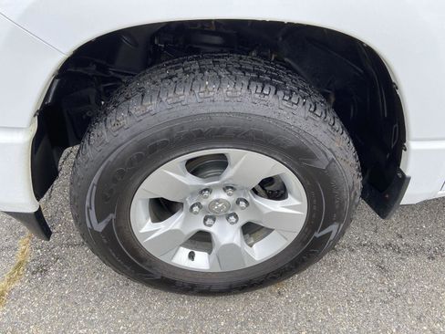 Used 2022 RAM 1500 Big Horn image 10