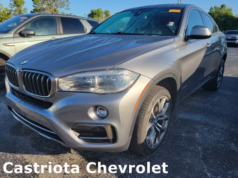 Used 2018 BMW X6 xDrive50i AWD/4WD image 1