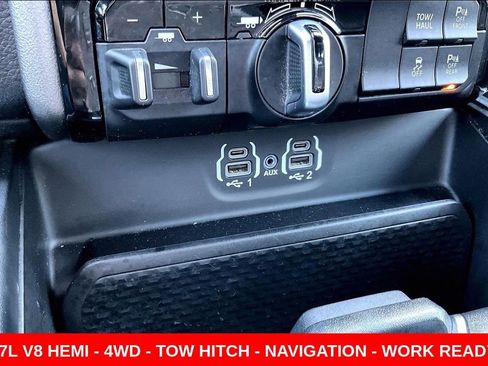 Used 2023 RAM 1500 Laramie AWD/4WD image 17
