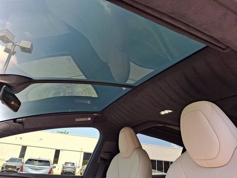 Used 2022 Tesla Model X Plaid AWD/4WD image 17