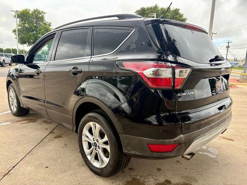 Used 2018 Ford Escape SEL FWD image 5