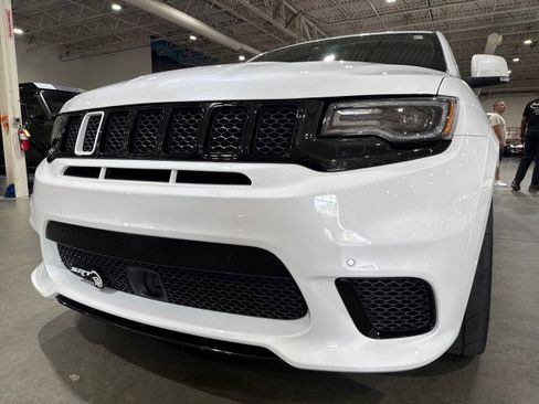 Used 2020 Jeep Grand Cherokee Trackhawk w/ Trailer Tow Group IV image 28