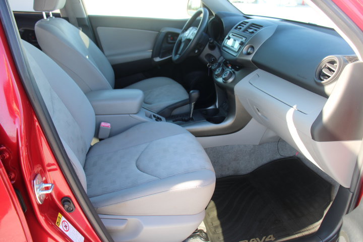 Used 2012 Toyota RAV4 FWD w/ Value Pkg image 17