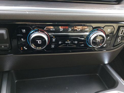 Used 2026 GMC Sierra 1500 SLT w/ SLT Premium Plus Package image 22