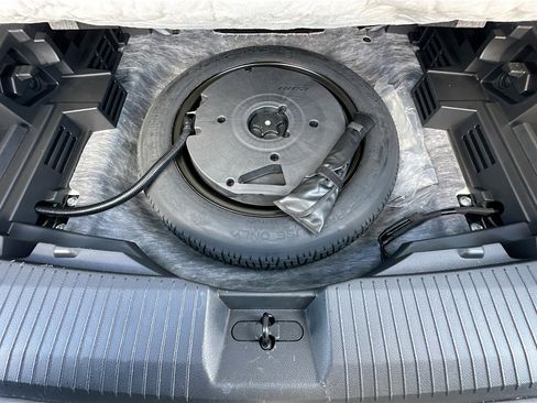 Used 2021 Nissan Rogue SL w/ Premium Package image 34