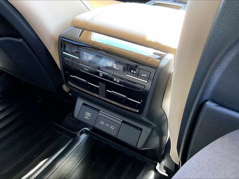 Certified 2025 Acura MDX w/ Technology Package image 33