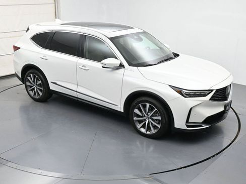 Used 2025 Acura MDX SH-AWD w/ Technology Package image 42