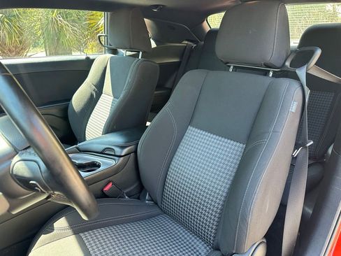 Used 2023 Dodge Challenger SXT RWD image 12