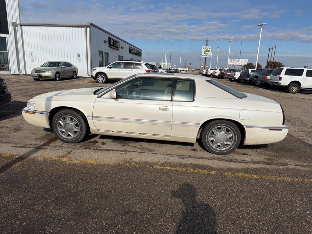 Used 1995 Cadillac Eldorado Touring FWD image 8