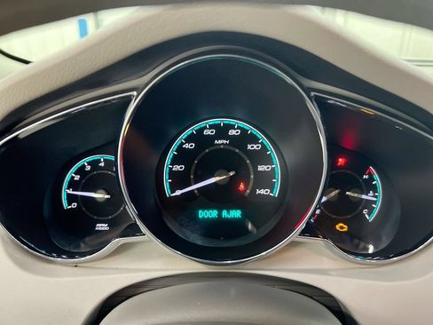 Used 2011 Chevrolet Malibu LT w/ Power Convenience Package FWD image 12