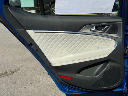 Used 2025 Genesis G70 3.3T Advanced w/ Sport Prestige Package image 21