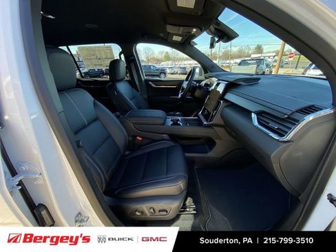 New 2026 GMC Acadia Elevation AWD/4WD image 31