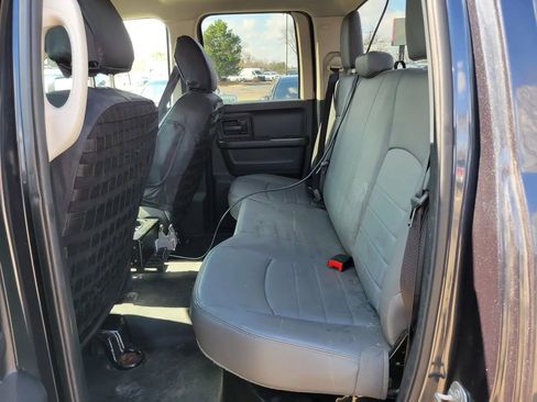 Used 2017 RAM 1500 Tradesman AWD/4WD image 4