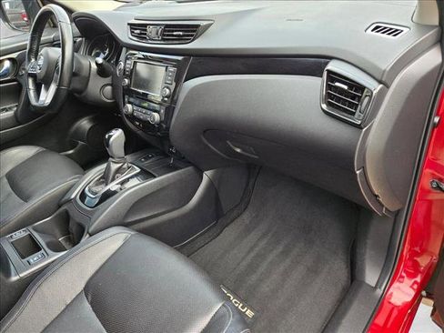 Used 2022 Nissan Rogue Sport SL AWD/4WD image 22