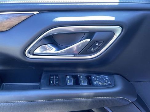 Used 2024 Chevrolet Tahoe Premier image 24