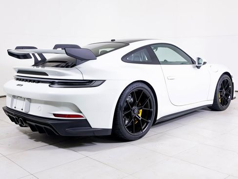 Certified 2022 Porsche 911 GT3 image 33