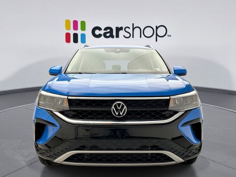 Used 2022 Volkswagen Taos SE w/ Driver Assistance Package image 8