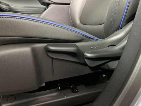 Used 2026 Buick Encore GX Sport Touring w/ Black Roof Package FWD image 12
