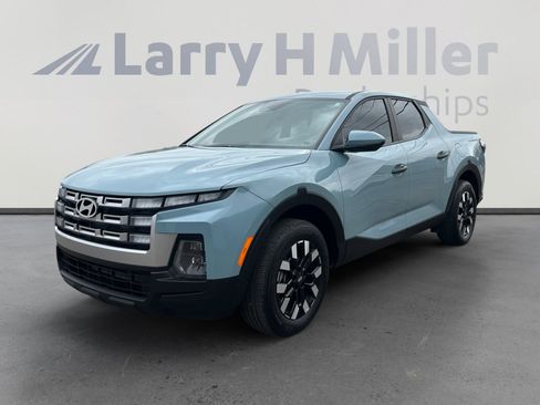 Used 2025 Hyundai Santa Cruz SE image 1